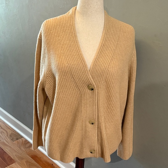 NWT Vince Camel Button-Up Women's Cardigan